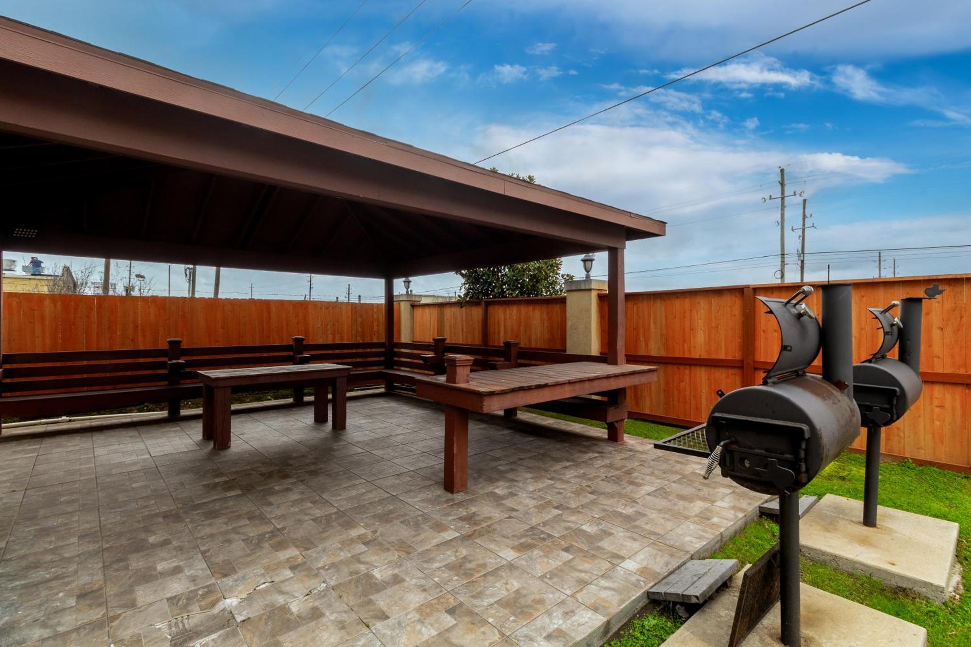 Americas Value - Fm 529 Hotel Jersey Village